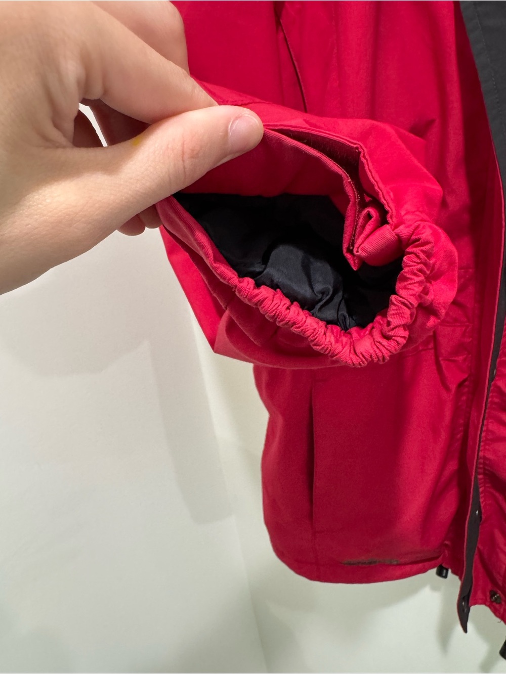 Vintage Y2K Eddie Bauer Red Thinsulate Insulated Hooded Jacket Coat Womens Small - Picture 5 of 16